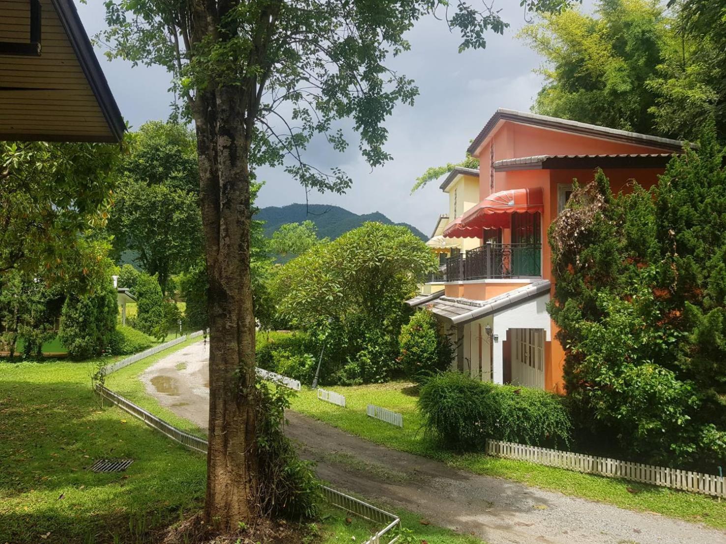 Baan Kung Kang De Pai Hotel Exterior photo