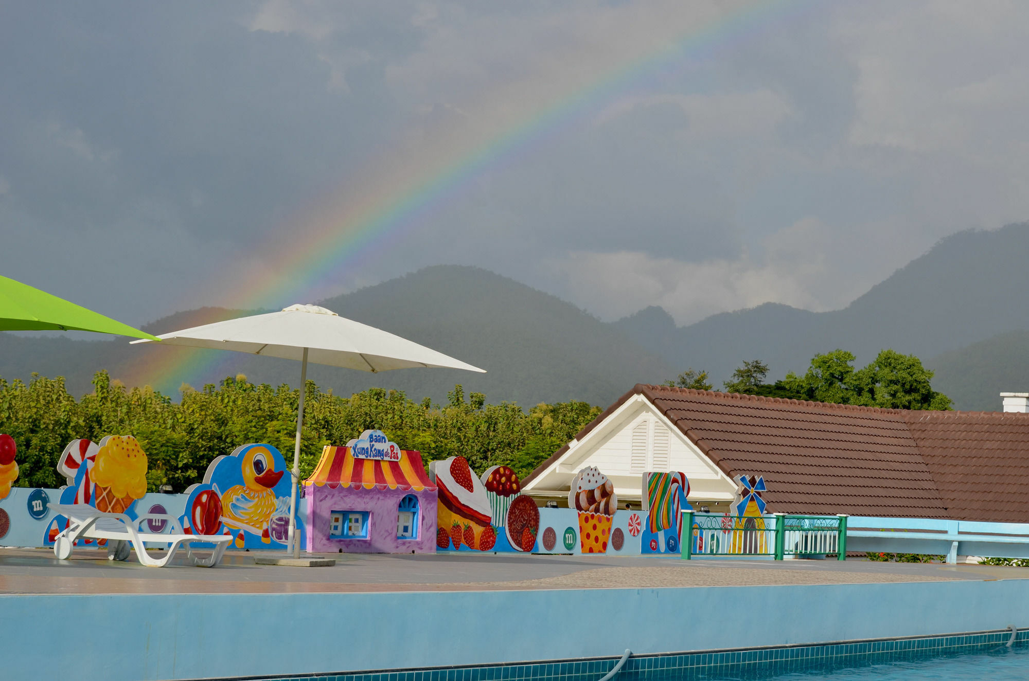 Baan Kung Kang De Pai Hotel Exterior photo